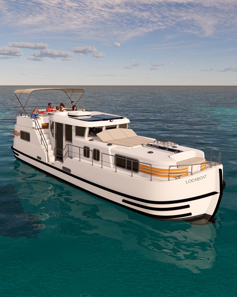 Bateau fluvial avec une sellerie marine