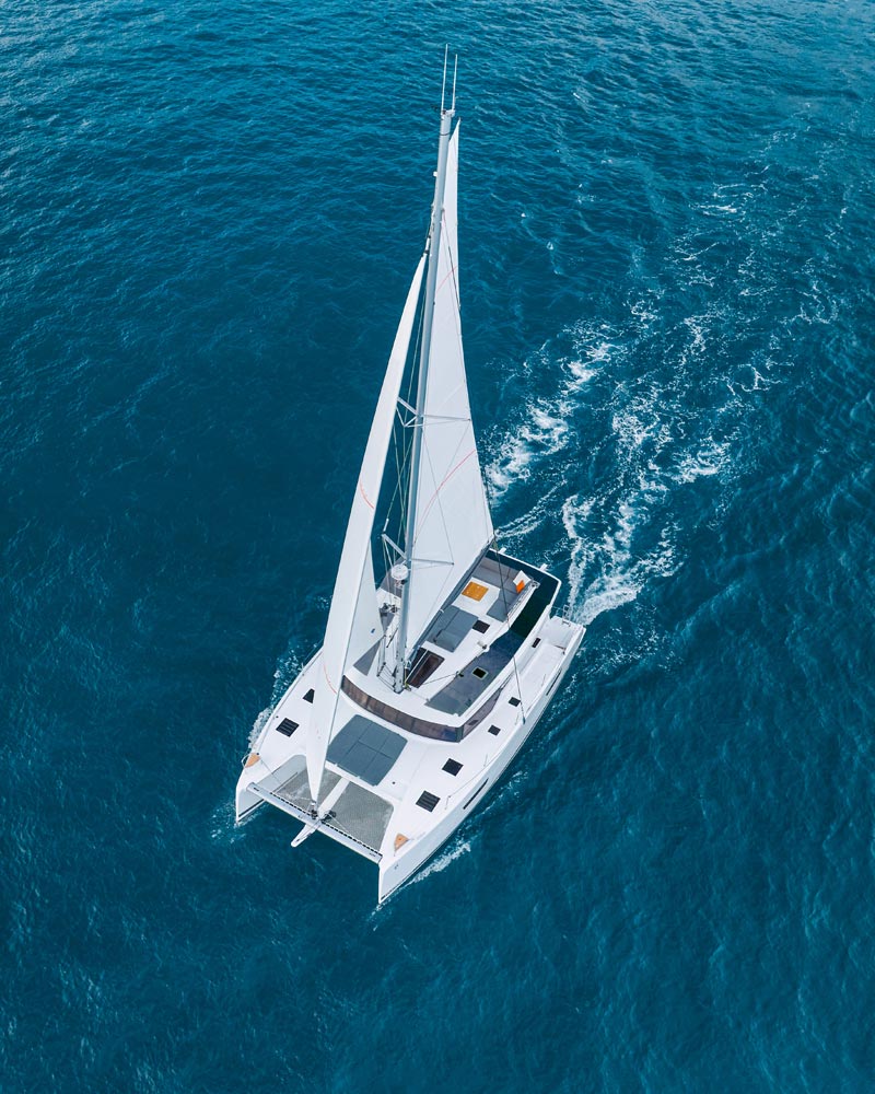 Catamaran avec une sellerie Ruchaud