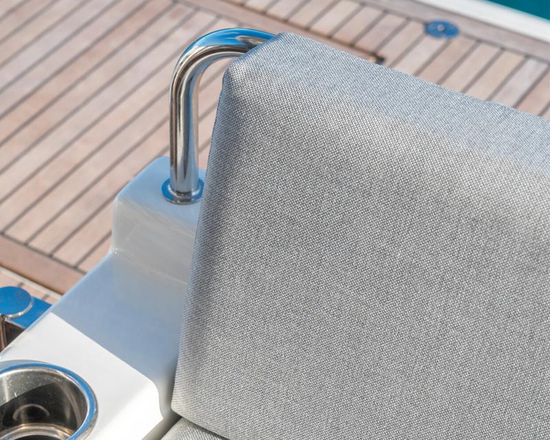 Des finitions pour un bateau à moteur